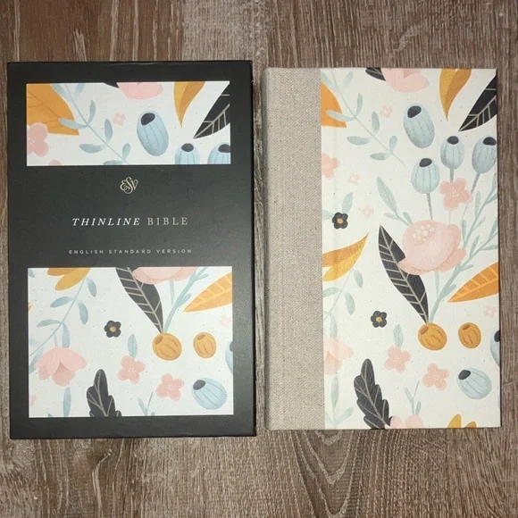 Floral Thinline Bible | ESV Large Print - Picture 2 of 6